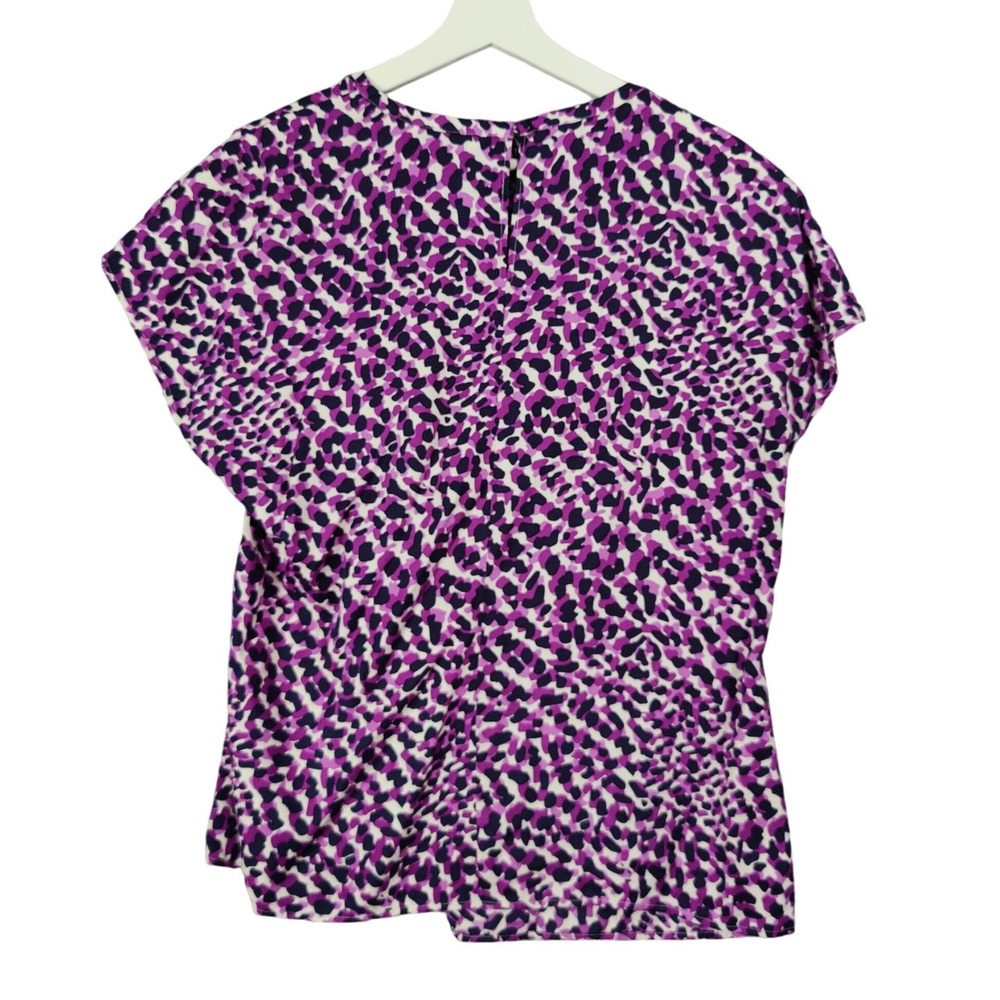Boden Glam Leopard Cat Silk Blend Top Blouse Women 12 Purple Short Sleeve VNeck - Picture 4 of 9